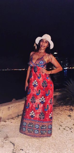 Model - Ivonne_31 smart