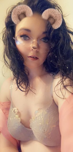 Model - Miss Aria femdom