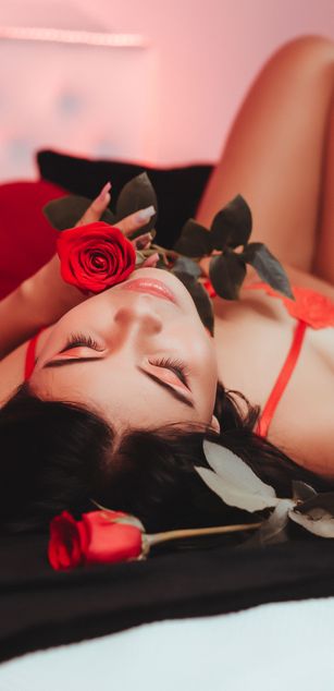 Model - AdeleSilva sexy