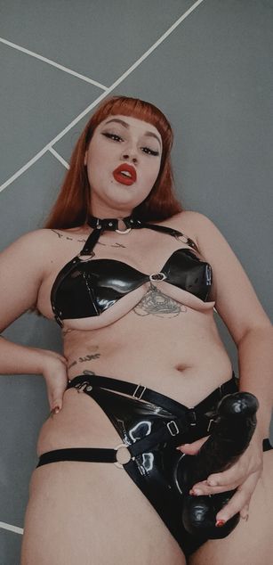 VICTORIA_R98 hairy Model - VICTORIA_R98 hairy