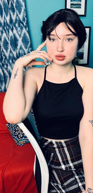 Model - Kitty bigass