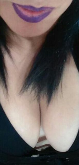 Model -  latina