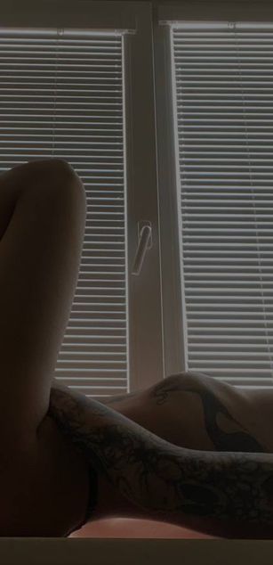 Model - NaomiLisss dp