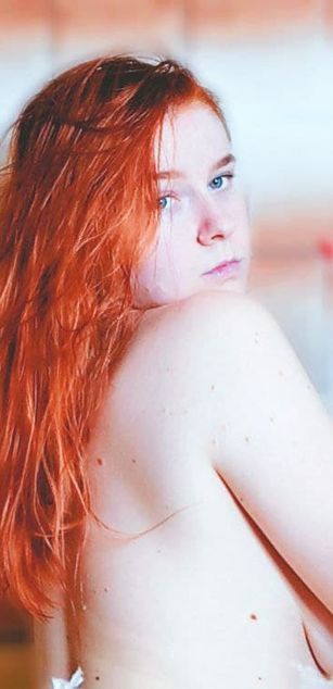 Model - Sonya Rosalian striptease