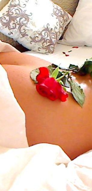 Model - showgirlxxx 2