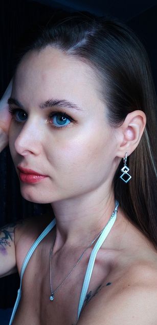 Model - Agata Bryant sexy