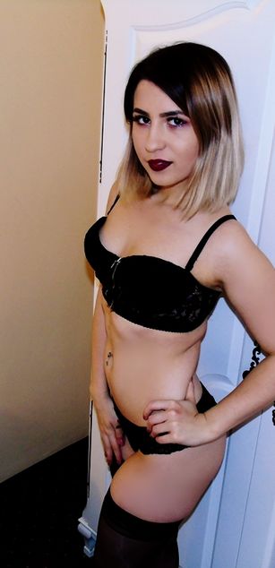 Model - Serena.x2 2