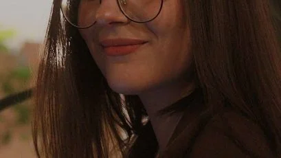 Bella - glasses