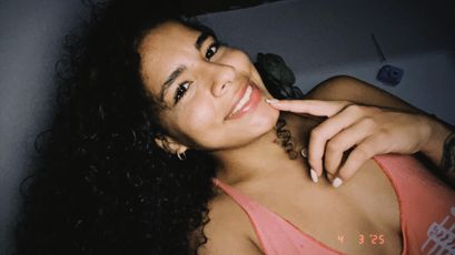 Isis Gil on SkyPrivate