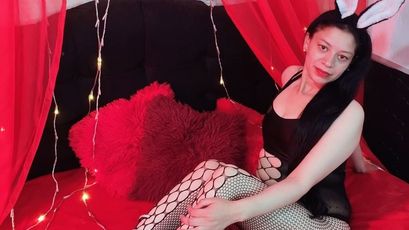 emily schmidt on SkyPrivate