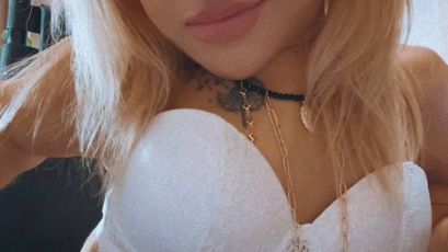 Blondy on SkyPrivate