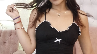 MiaLewis on SkyPrivate
