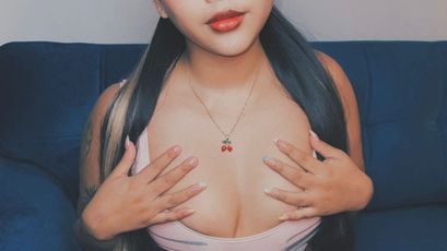 Sandra on SkyPrivate