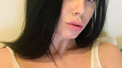Jessica Jolie on SkyPrivate