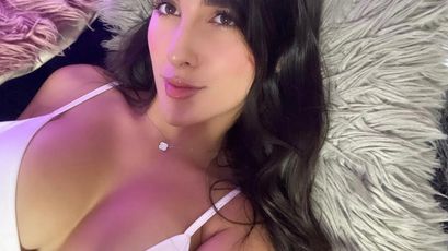 Amber Muller on SkyPrivate