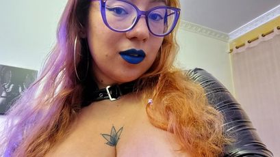 HollyBBW on SkyPrivate
