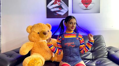 ErikaCarter on SkyPrivate
