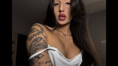 Sex Doll Ari live on SkyPrivate -  Sex Doll Ari on SkyPrivate