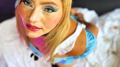 RoxanneMils live on SkyPrivate -  RoxanneMils on SkyPrivate