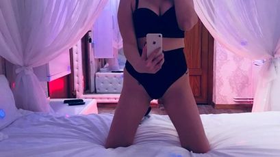 Jessica Jolie on SkyPrivate