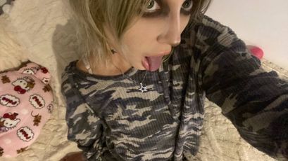 SweetLesly on SkyPrivate