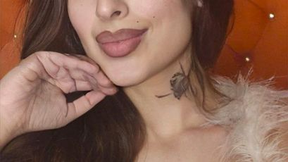 VallerieJones on SkyPrivate