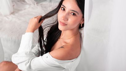 Abby Benet on SkyPrivate