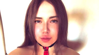 Emeralda on SkyPrivate