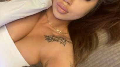 JulyMilky on SkyPrivate