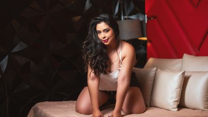 EmaVenegas on SkyPrivate