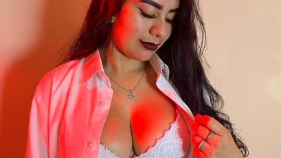 Madeline Walker on SkyPrivate