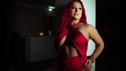 EmyHilton on SkyPrivate