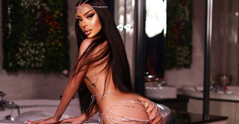GoddessCrystal Profile picture - GoddessCrystal
