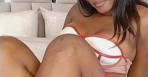 AlishaPhoebe Profile picture - AlishaPhoebe
