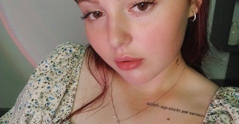 MiaFlores Profile picture - MiaFlores