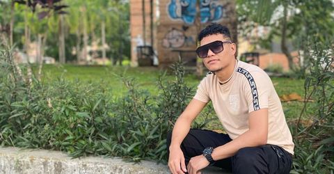 ander salesak Profile picture - ander salesak