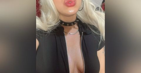 HollyDirtySlut Profile picture - HollyDirtySlut