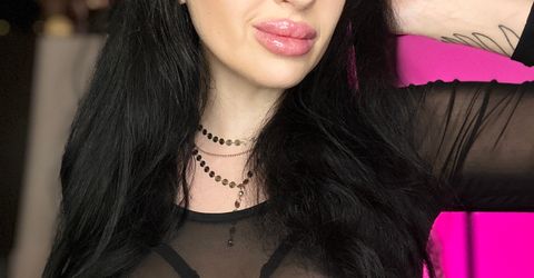 Maxi Lipz Profile picture - Maxi Lipz