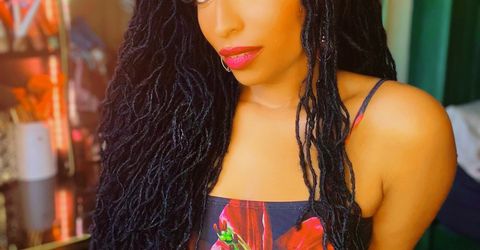 SoftlySola Profile picture - SoftlySola
