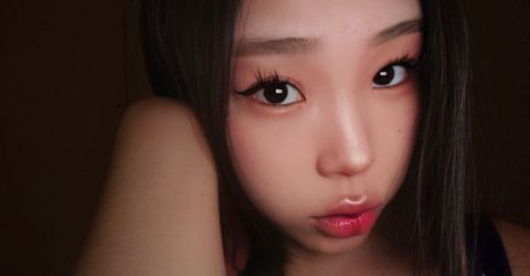 ShyAsian Profile picture - ShyAsian