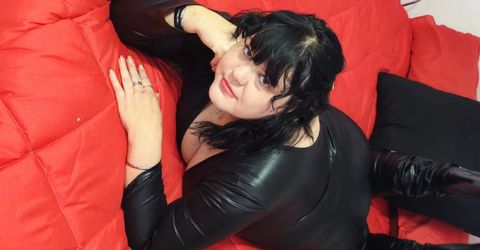 Mistress Suzie Profile picture - Mistress Suzie