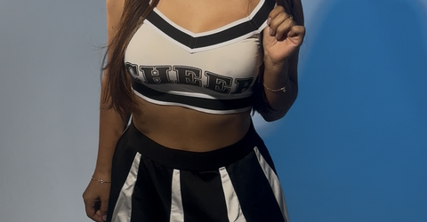 sarima Profile picture - sarima
