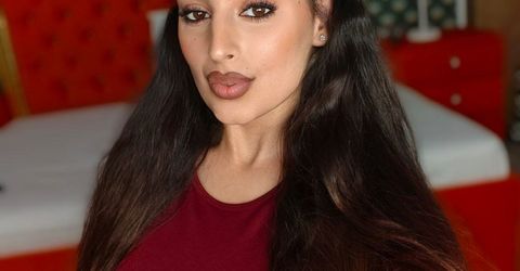VallerieJones Profile picture - VallerieJones