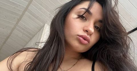 Elly Berry Profile picture - Elly Berry
