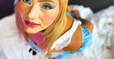 RoxanneMils Profile picture - RoxanneMils