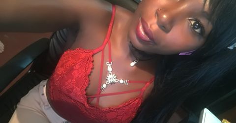 ebony18 Profile picture - ebony18