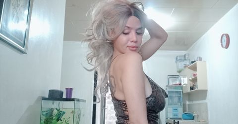 JuicyONExxx Profile picture - JuicyONExxx