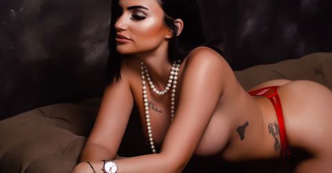 LoraVegas Profile picture - LoraVegas