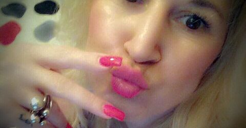 Hottie_Eyes Profile picture - Hottie_Eyes