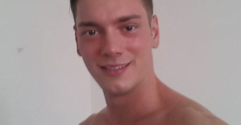Profile picture - alex hangers 